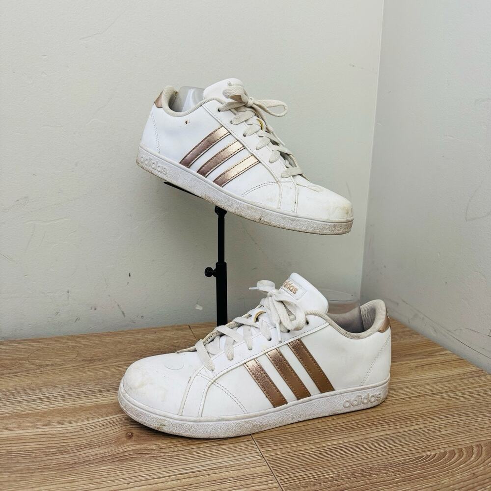 Adidas Baseline White And Rose Gold Sneakers Women’s Size 6.5